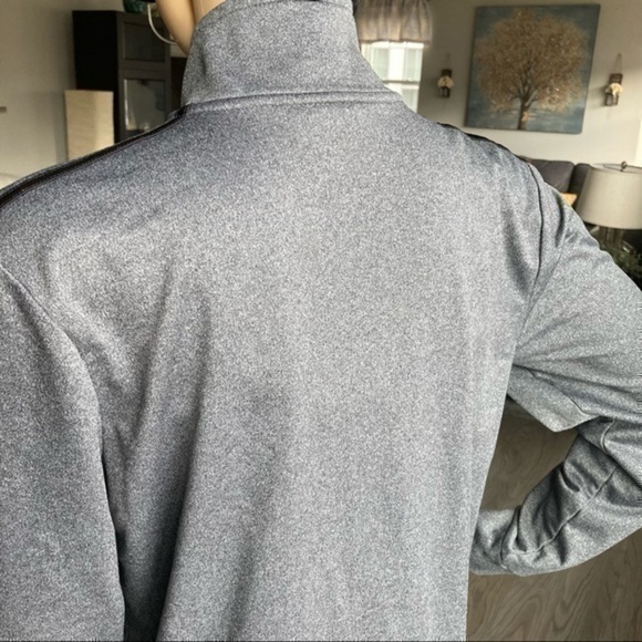 💋 Adidas grey black striped track jacket coat NWOT - Picture 4 of 8